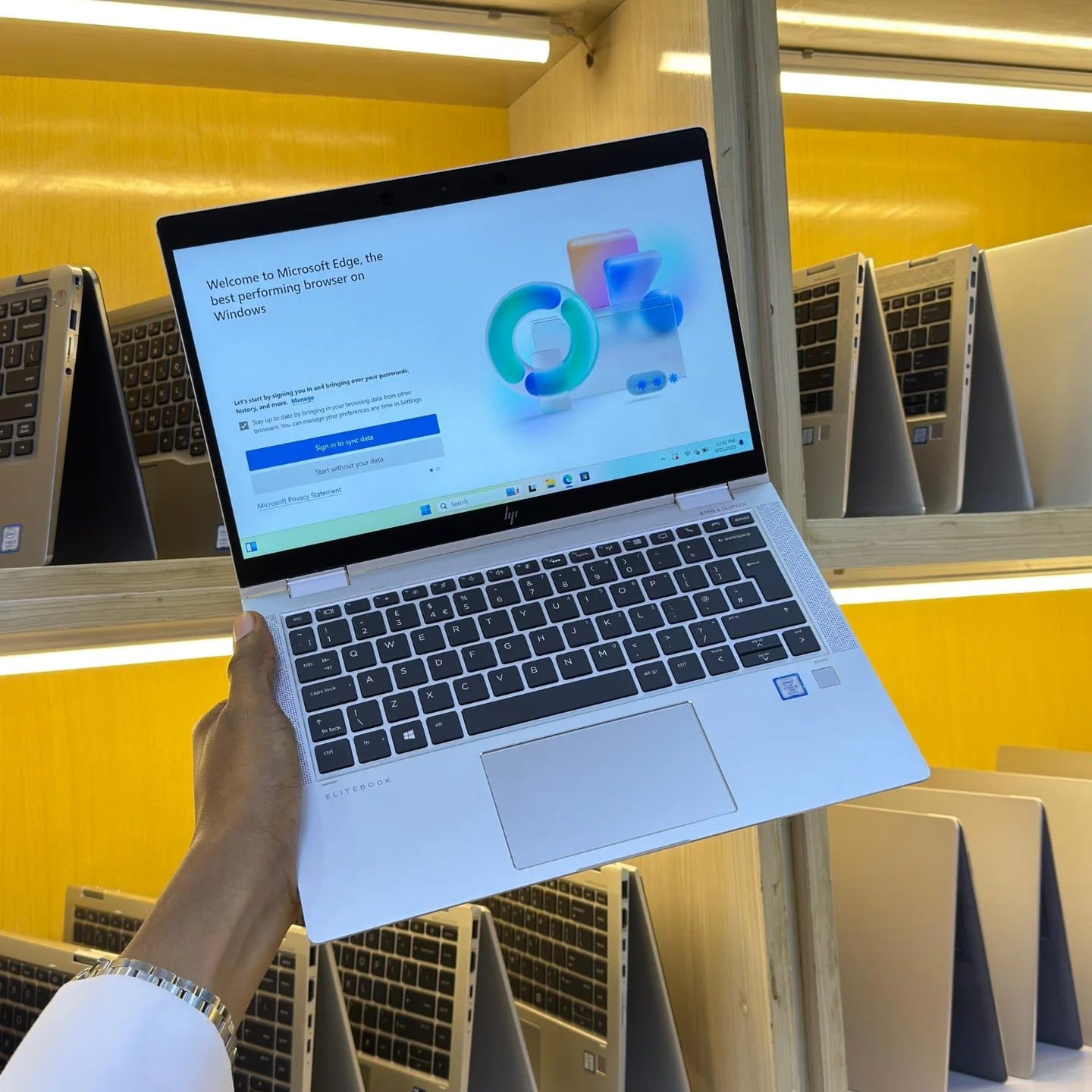 Hp 1030G4